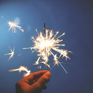 sparkler-839831_640